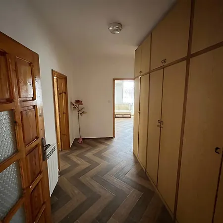 Apartament Grande Țarevo