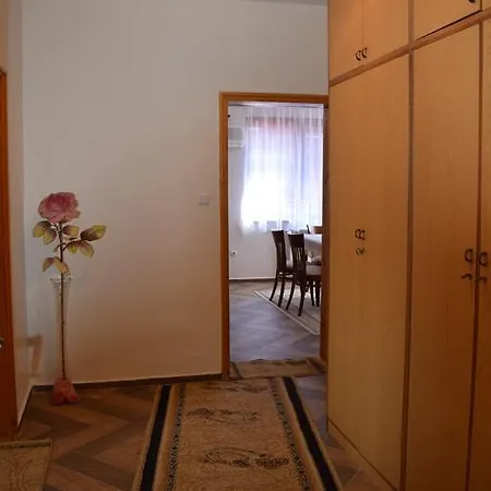 Grande * Țarevo